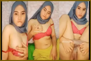 Jenny Host Jilbab Colmek Live Nih Cewek Bar Bar poster